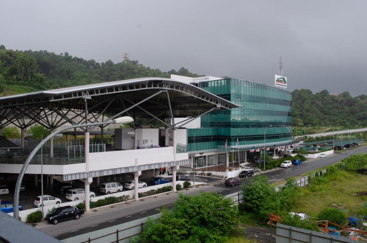 Aeropod Suites By Calvin Kota Kinabalu Exterior photo